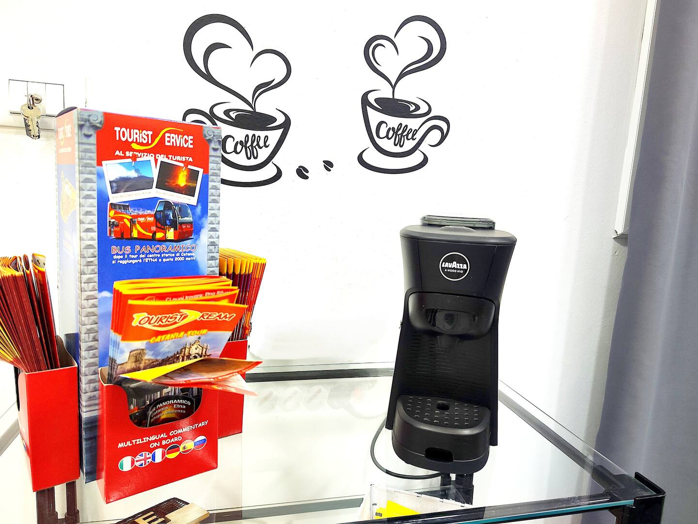 Casa in bianco e nero